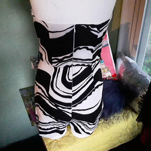 Trina Turk romper - Picture 3 of 5